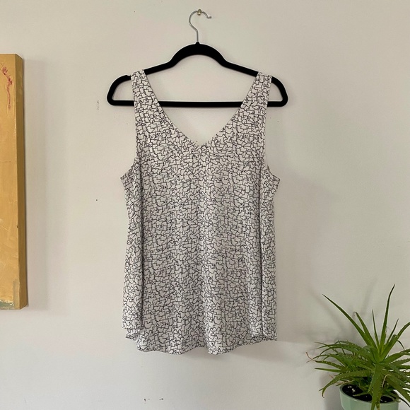 RW&Co Cat Pattern Tank Top - Picture 2 of 4